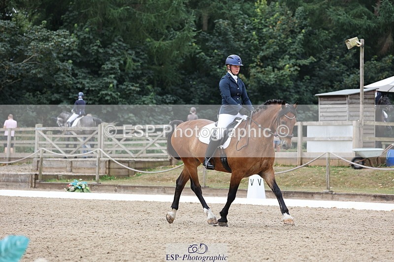 250718A-114325-00932 - 117-Alexandra.Northwood-Scurlagecastle.Gino