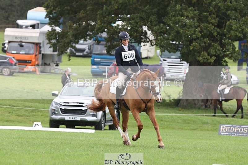 231019-104717-02433 - 606-GOLDEN.HEART.BREAKER-Emily.R.Vincent-DR