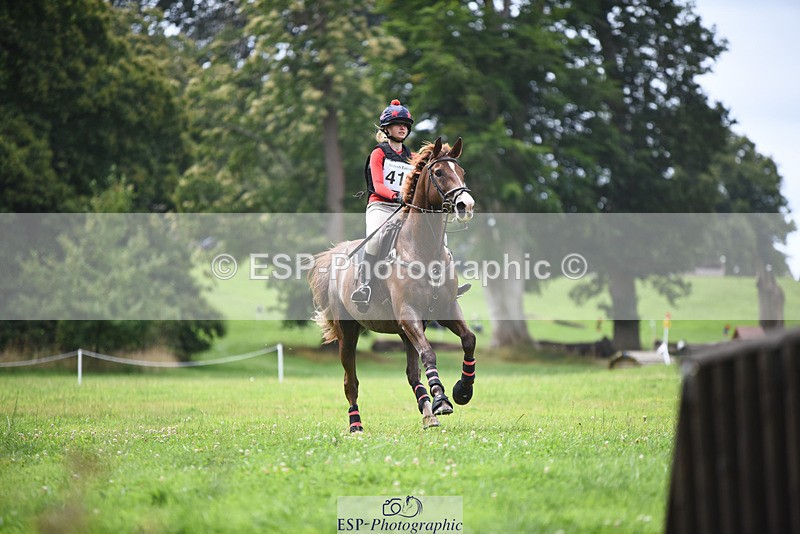 240804-111930-12270 - 410-Elsie_Thomas-HUGO_CRUZE