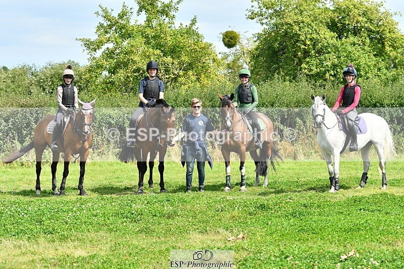 230817-141058-01214 - Theo's 1st Group - XC