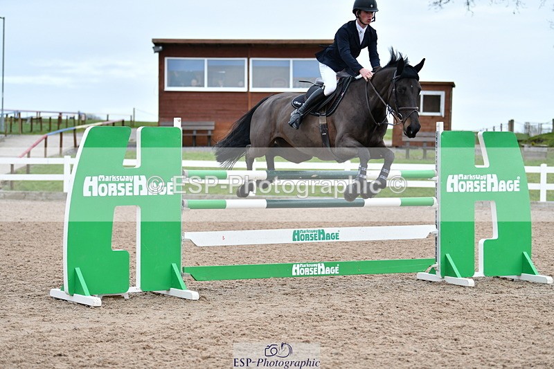 240124A-143129-00864 - Cls 5 Foxhunter & 1.20m Open