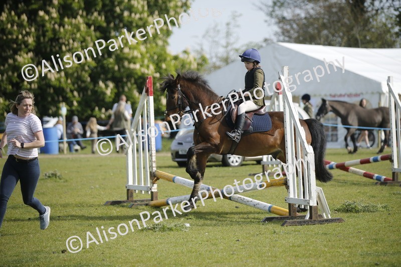20260426-1106 - Class 1 - Mini Jumping - Lead rein or Assisted