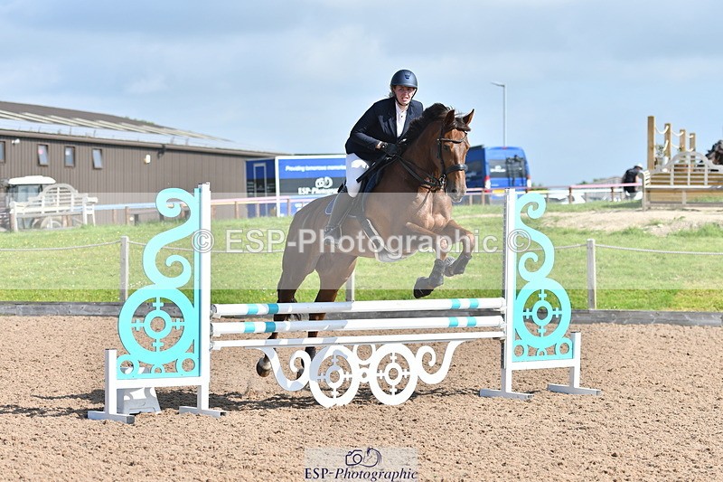 240609A-091806-03281 - Cls 15 Snr British Novice and 90cm Open