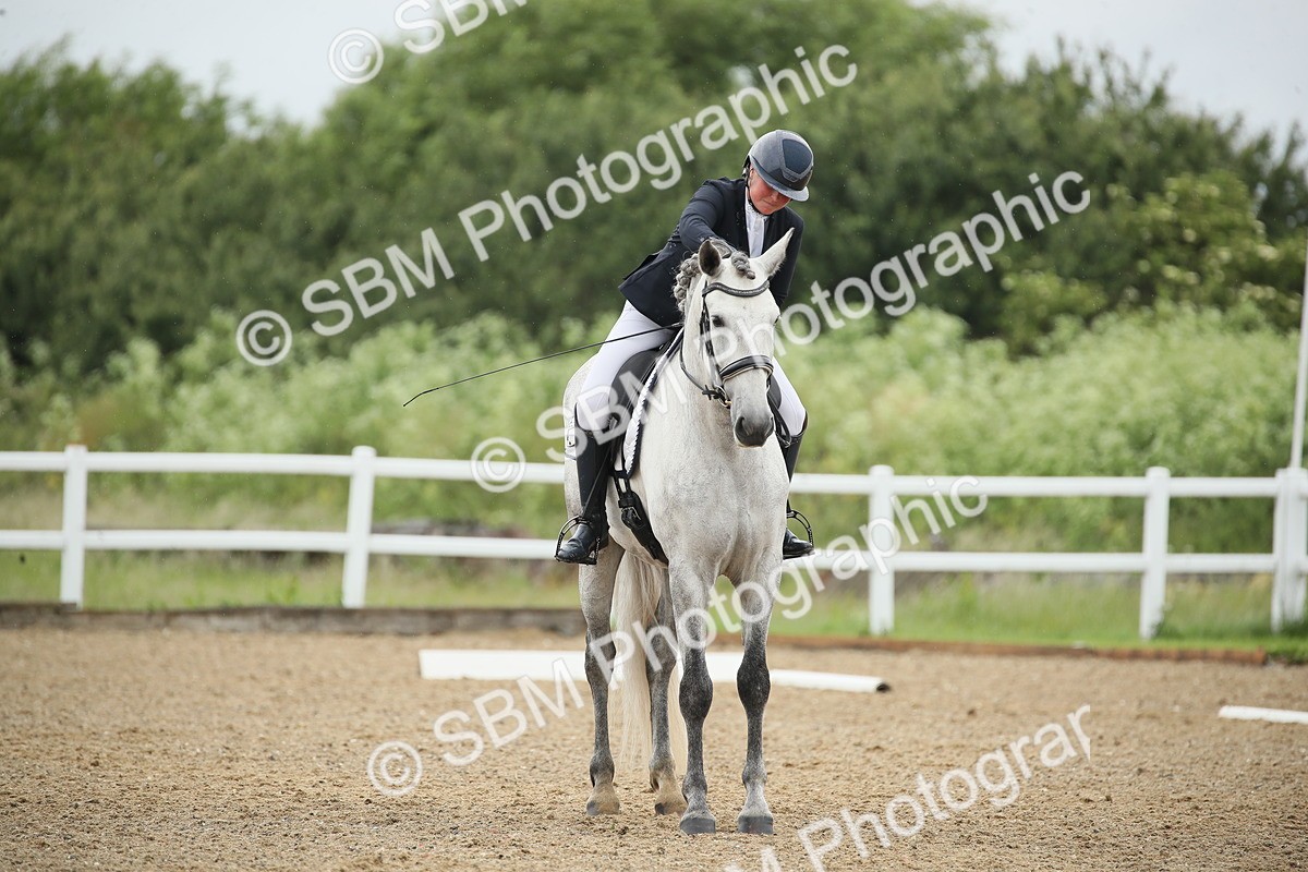 SBM_000215