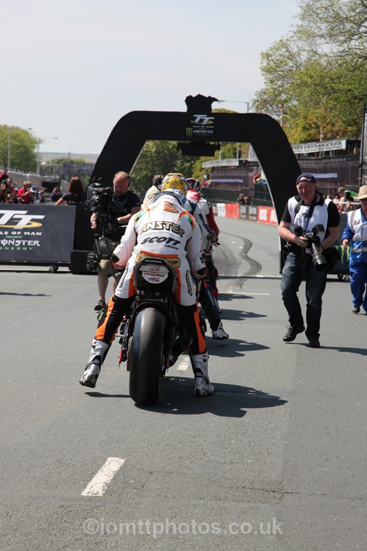 IMG_0564 - Senior TT - Start Line