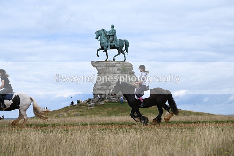 DSC_6675 - Time at Statue 12:45 to 13:15