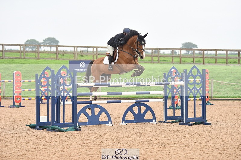 230916A-131232-05051 - Cls 16 National 1.30m