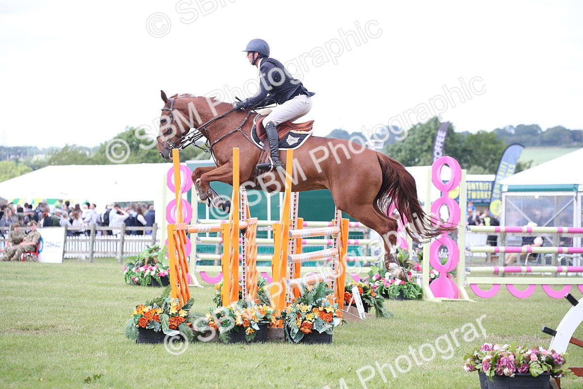 SBM_17458 - Class 208 - Senior Foxhunter 1.20m Open