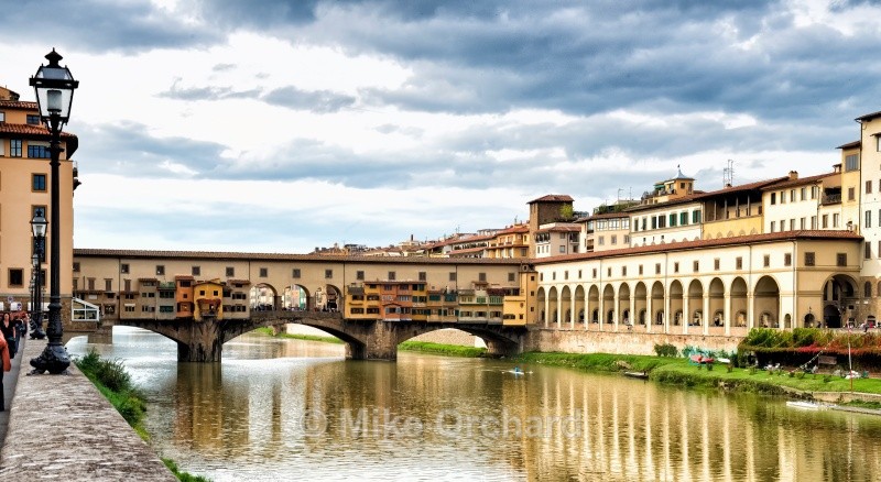 Ponte Vecchio Bridge - Florence - Italy - International Images