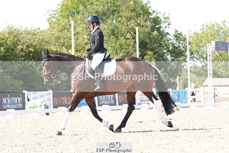 250817-154745-11580 - 083-Emily.JarvisCriafol.Two.Tone.Tequila