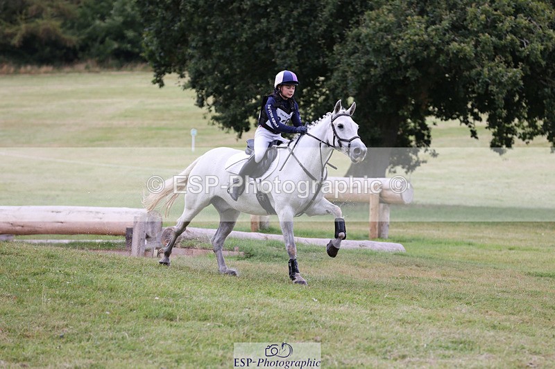 240825X-143001-34671 - 80cm XC 14.30 to 15.30