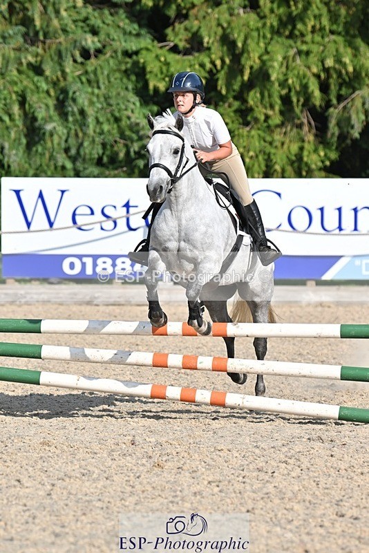 230909-163150-07045 - Cls 19 Club 70cm