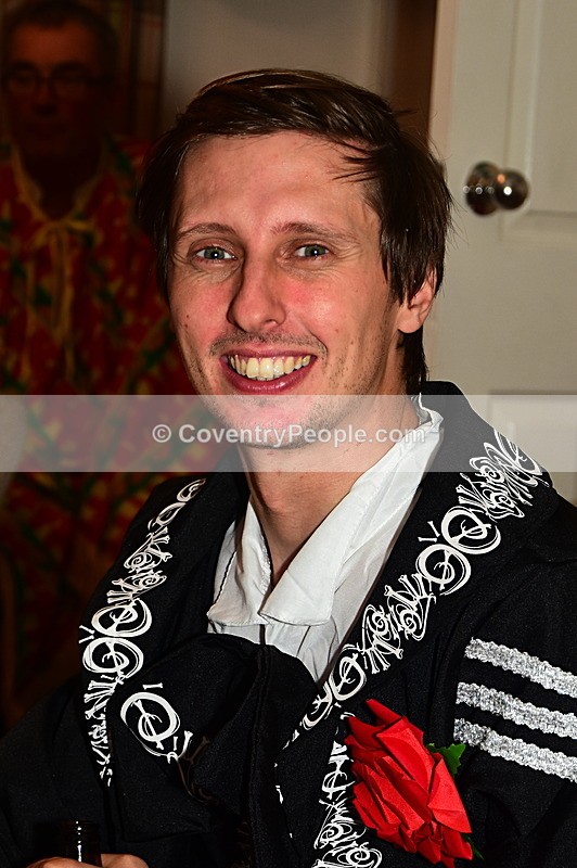 LEE-391 - Lee's 30th