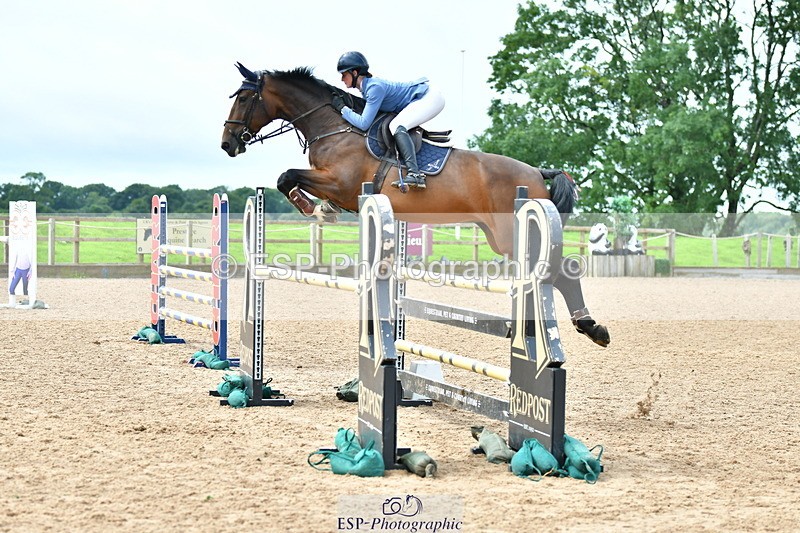 230805A-115957-00307 - Cls 3 Snr Foxhunter & 1.20m Open