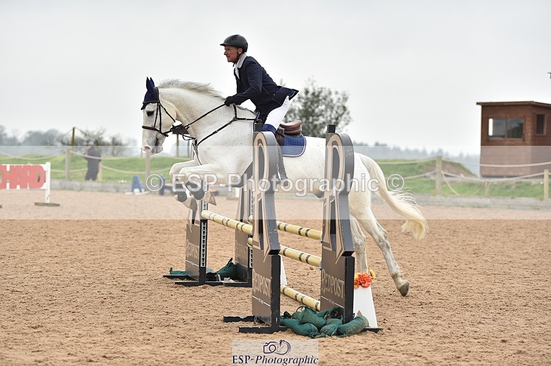 240331A-103252-00406 - 90cm First Round