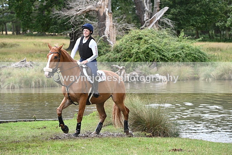 WJ7_3298 - Time at Water 12:15 to 12:50