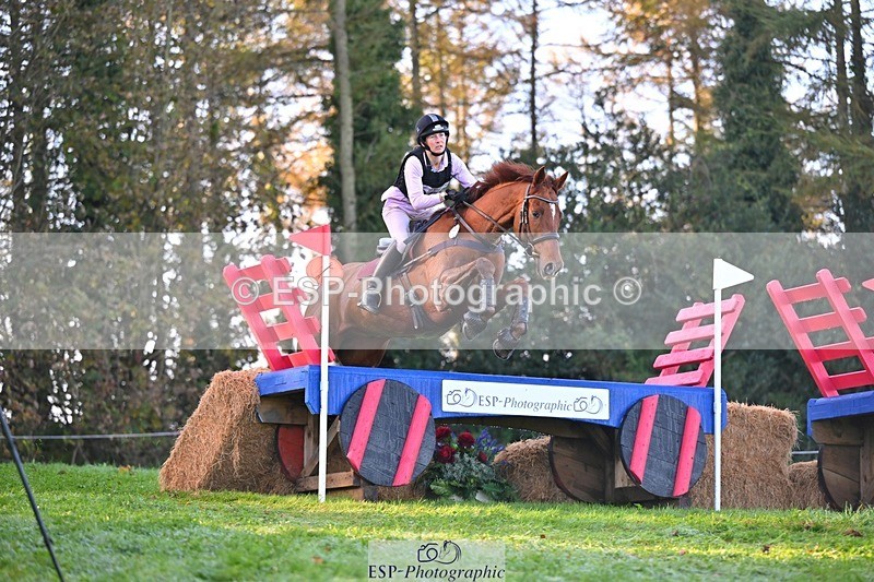 241026-095431-11072 - 308-Rachel.Lawson-RED.STAG