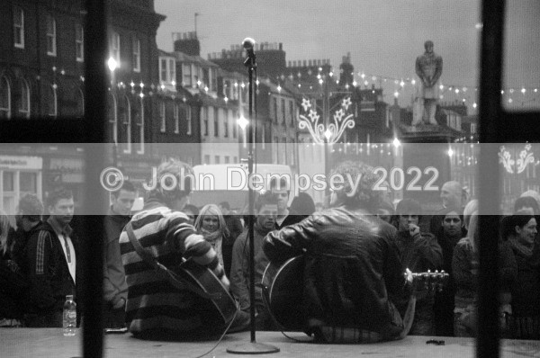 CE 15 BW - Christmas Extravaganza 2008