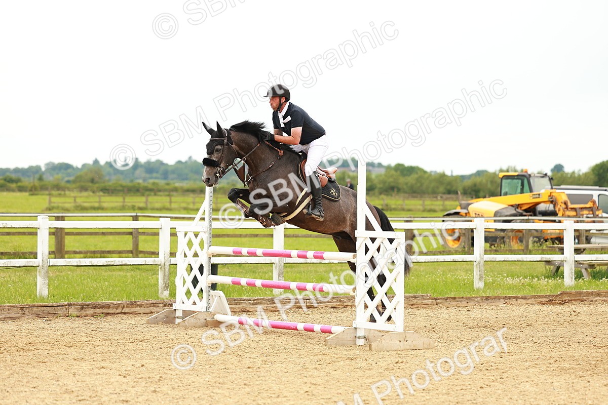 SBM_001662 - Class 3 - Senior Discovery - 1.00m