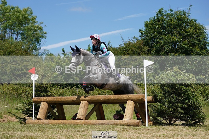 240629X-124154-2218 - 085-Harriet_Hunter-BANNAGH_LUX
