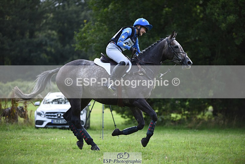 240804-162234-18575 - 669-Maisy_Miller-HEADDON_SWAN_SONG