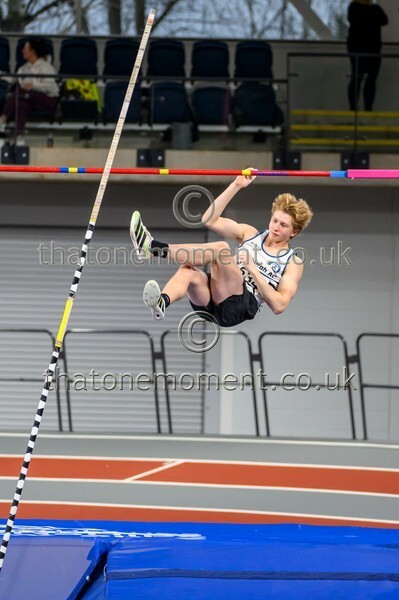 SenInd26-927364 - Field Male