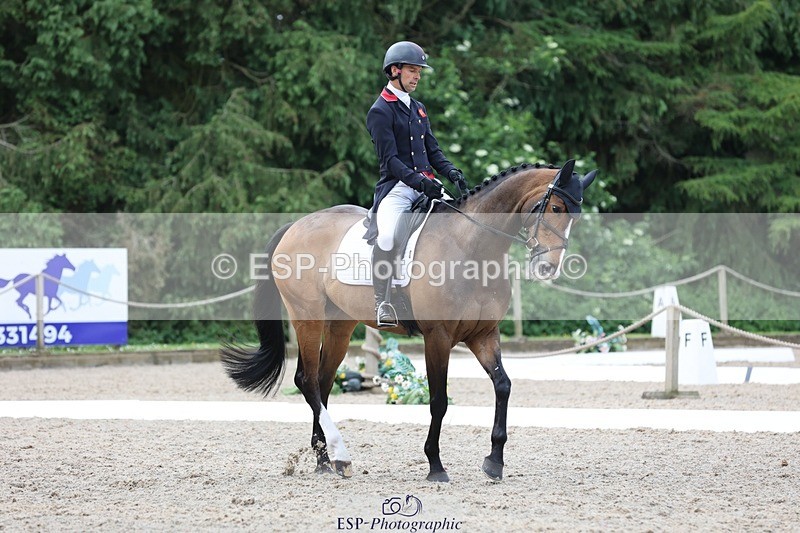 240523-113837-03572 - 222-KILCANNON_SENSATION-Harry_Meade