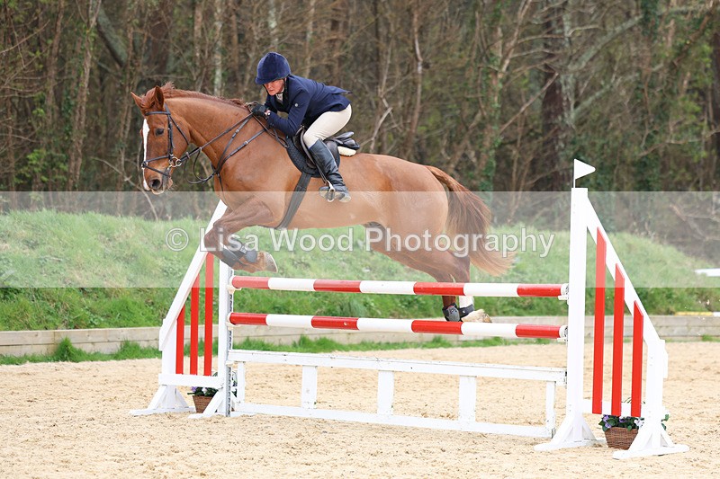 3E7A7614 - Class 8: Senior Newcomers/1.10m open