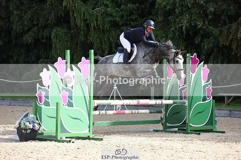 230908-105417-00642 - Cls 6 Snr British Novice & 90cm Open