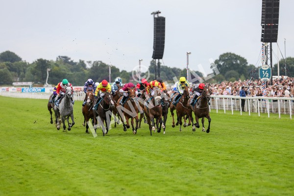 270724-Race 5-Theme Park-4756 - Race 5 4.35pm Sky Bet Prize Drop Handicap