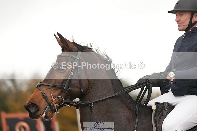 251107-130826-01080 - Cls 6 Foxhunter and 1.20m Open