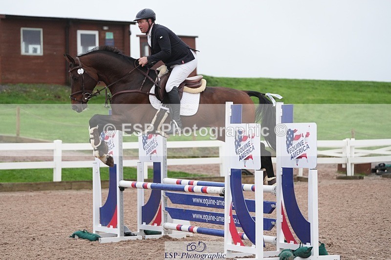 251107-094524-00101 - Cls 2 British Novice and 90cm Open