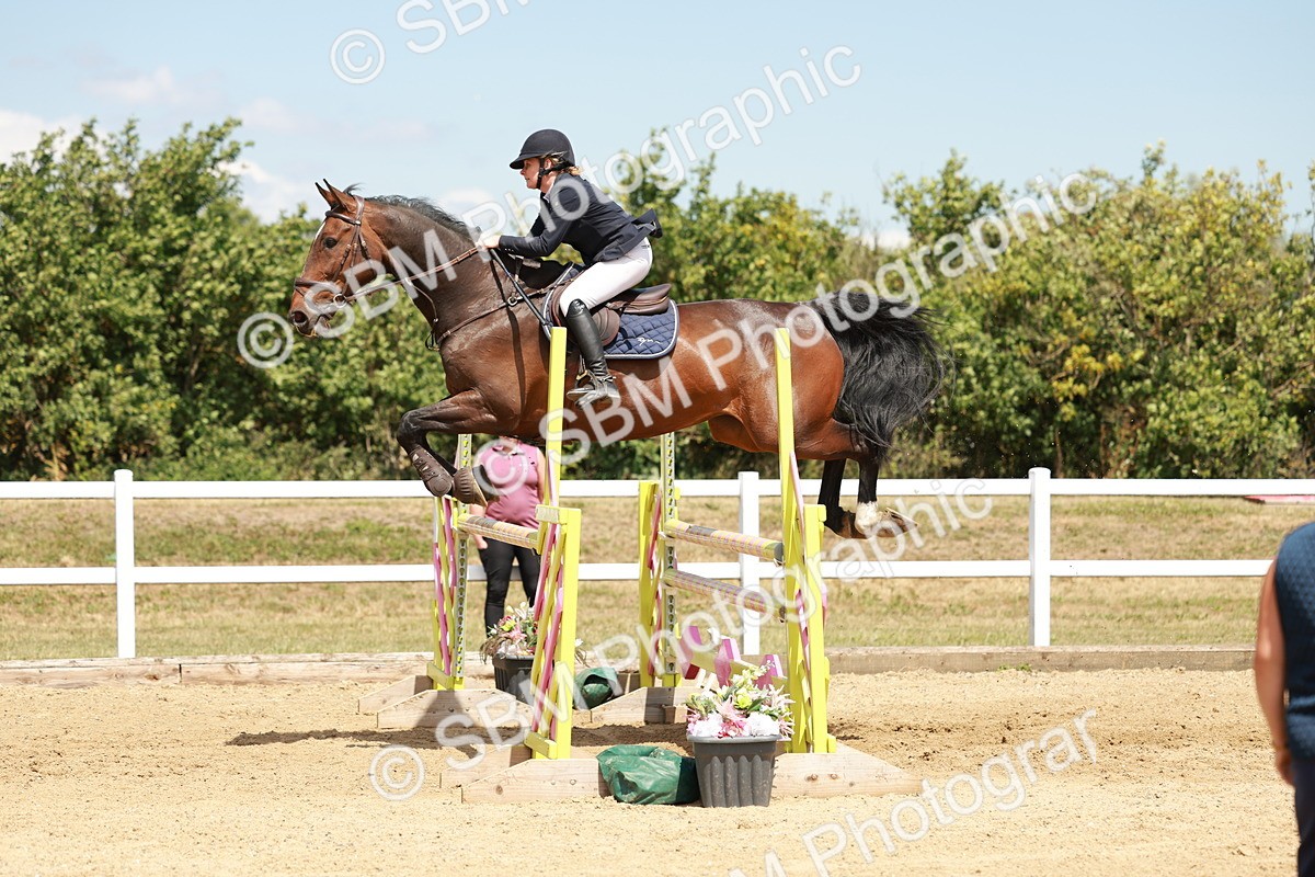 SBM_007540 - Class 3 - Senior Newcomers - 1.10m Open