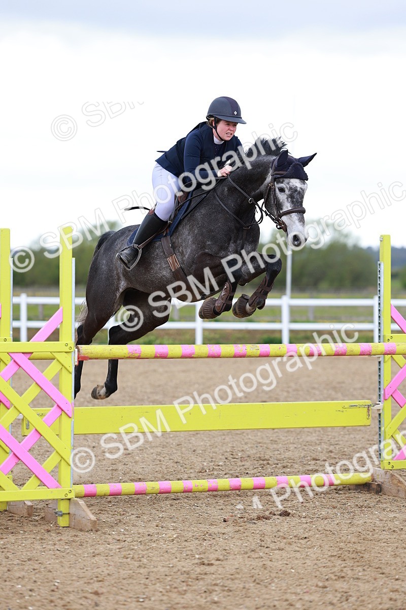 SBM_002658 - Class 11 - Senior Foxhunter - 1.20m