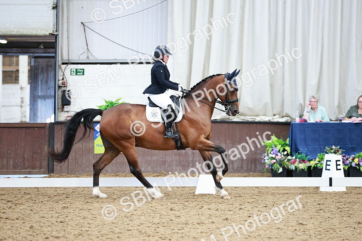 SBM_006584 - Class 16 - Advanced Medium 5 - 16.02-17.22