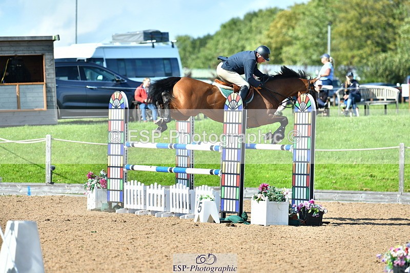 230811A-162333-06164 - Cls 24 Nat 1.30m Open