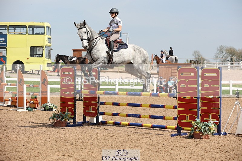 240510A-144827-07864 - Cls 17 1.05m National Am Quali