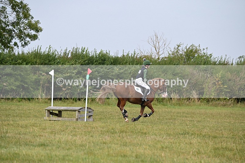 WJ6_1697 - 60cm XC Time 13:22 to 13:53