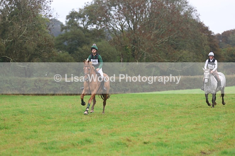 3E7A1689 - Class 3: 70cm Pairs: Half Roll Top