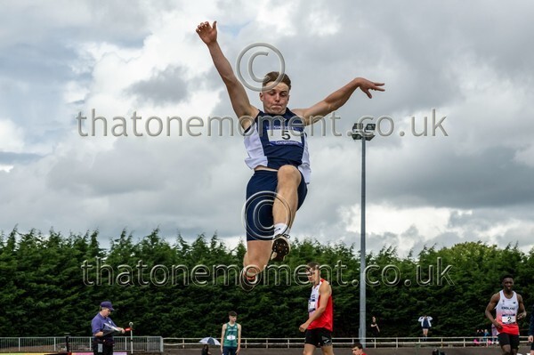 SIAB23-913512 - Field Male Set One