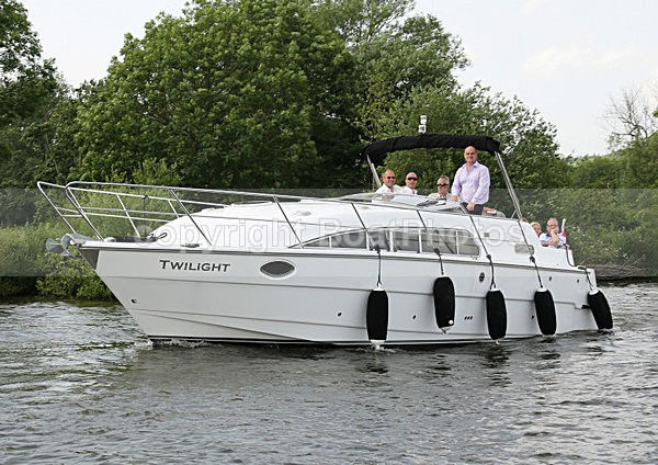 120628 TWILIGHT WT7A0484 - HENLEY ROYAL REGATTA Thurs 28th June 2012