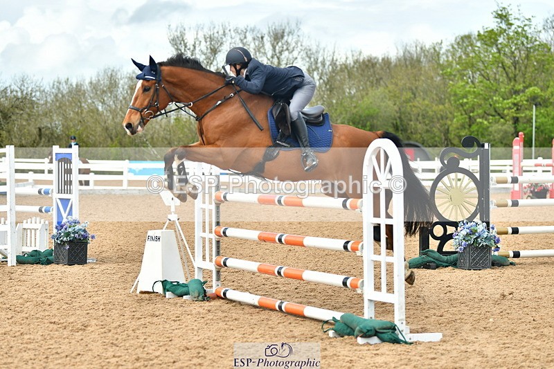 230505A-151915-05113 - Cls 18 1.10m Amateur Quali & Open