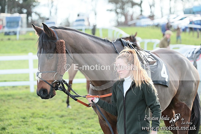 PtP 141225  1717 - New Forest Hounds PtP Larkhill 14/12/25