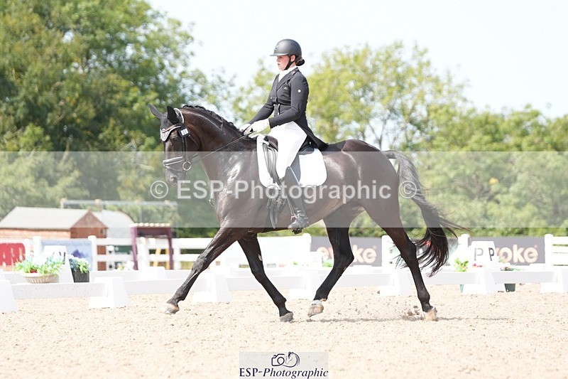 250815-142505-01693 - 021-Louise.BerryWoodcroft.Daisy.Duke