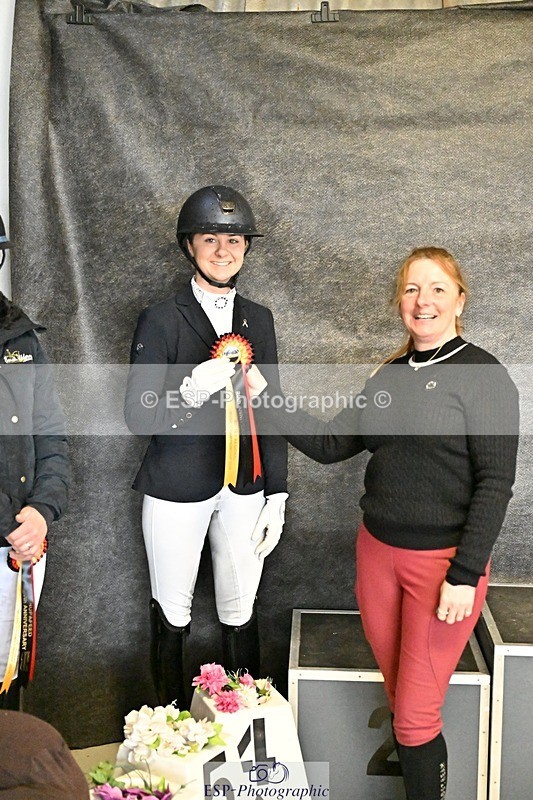 260215-123207-06569 - Cls 18 FS Adv Medium Gold Presentations