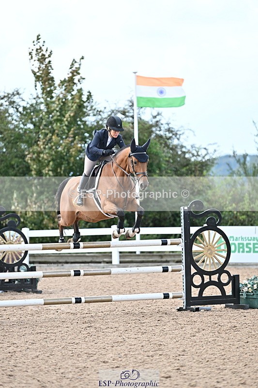 241004A-132227-02169 - Fri 10 1.05m amateur Quals