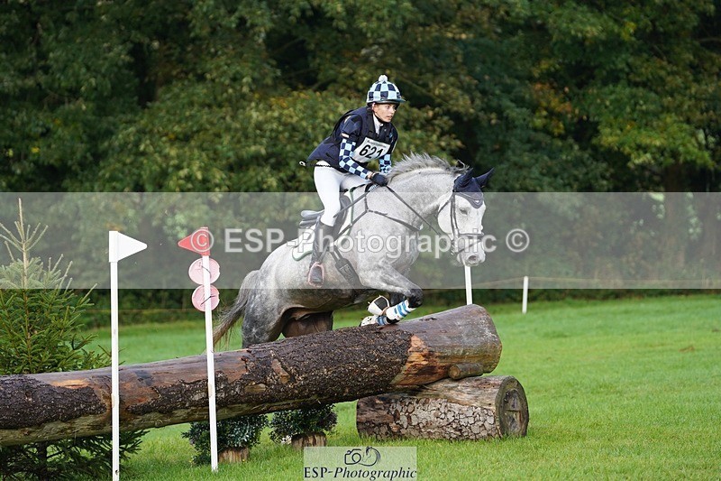 231021-092624-13269 - 621-QUALITY.BLUE-Lucy.Boultbee-brooks-SC+XC