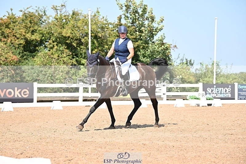 250816-115018-04079 - 109-Amber.Da.SilvaToners.Lady.Florentine