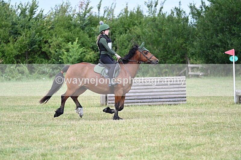 WJ7_5218 - 60cm XC Time 10:17 to 10:49