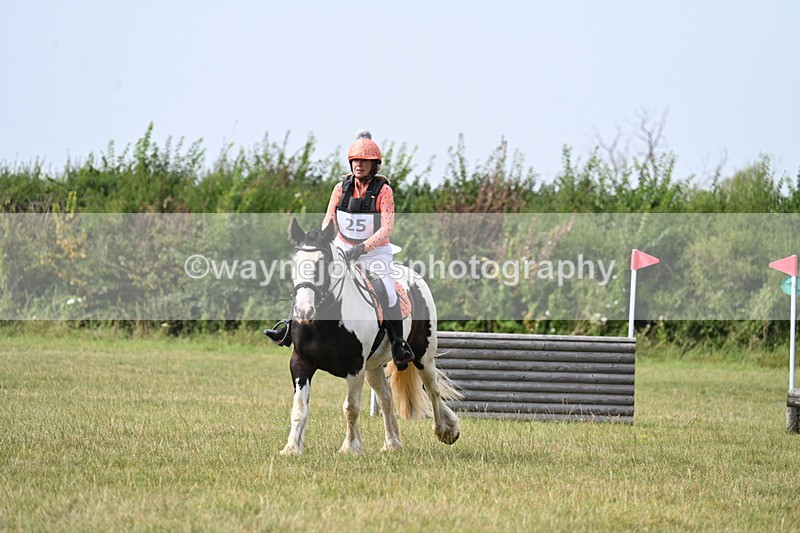 WJ7_6935 - 60cm XC Time 12:55 to 13:19